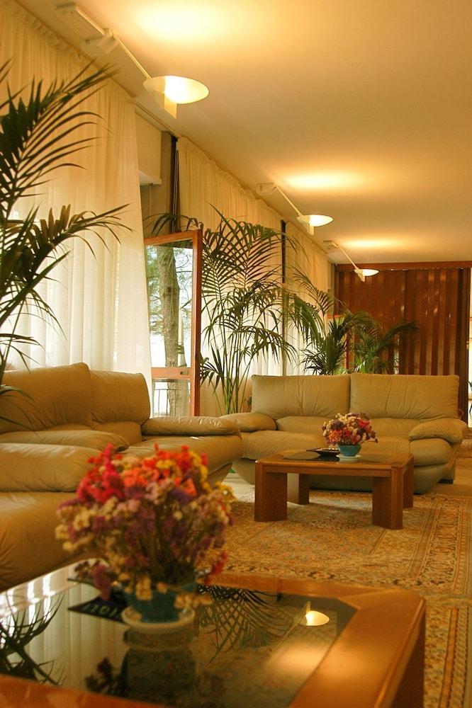 Hotel Michelangelo Chianciano Terme Esterno foto