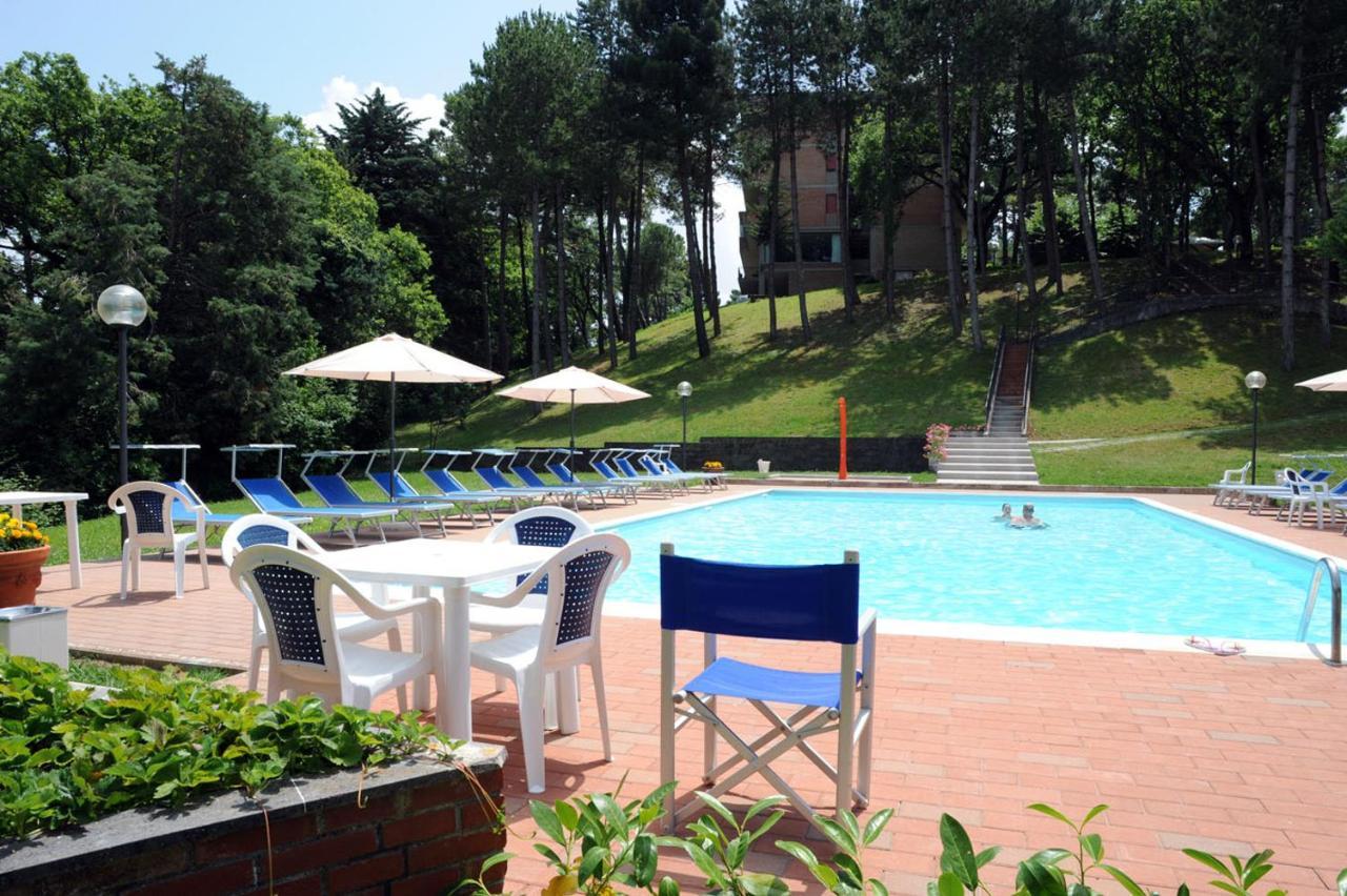Hotel Michelangelo Chianciano Terme Esterno foto