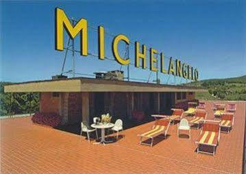 Hotel Michelangelo Chianciano Terme Esterno foto